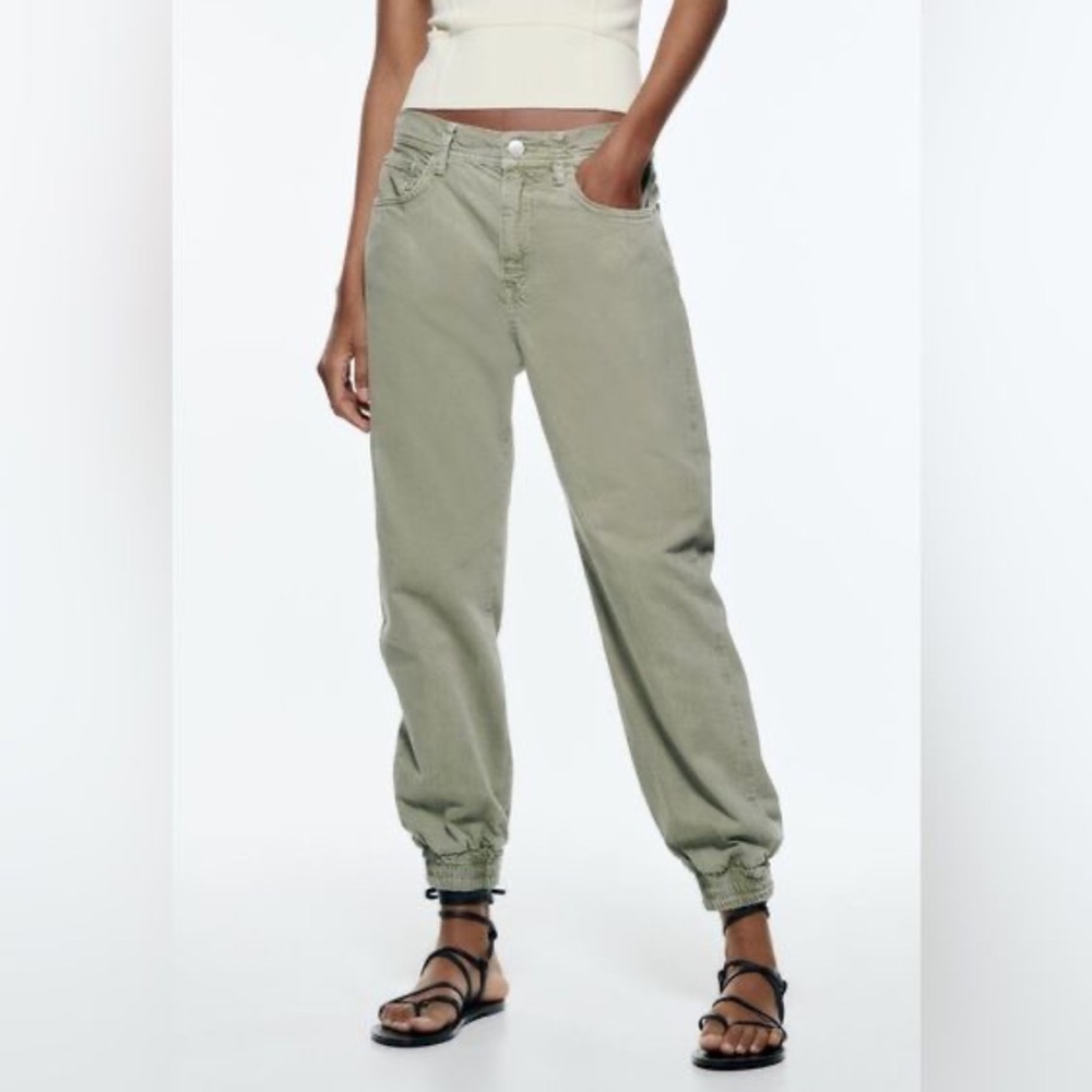 ZARA Women’s XS Mercer Sage Light Green Jogger Jeans Pants with pockets in EUC
